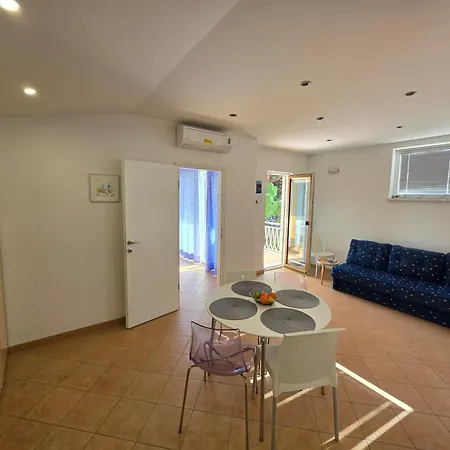 22 Apartman *