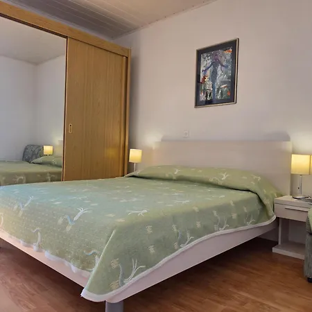 22 Apartman *