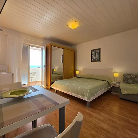 Apartman 22