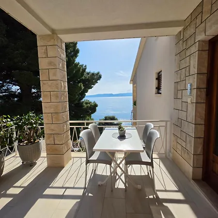 22 Apartman *
