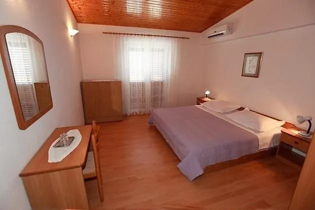Apartamento 22 Brela